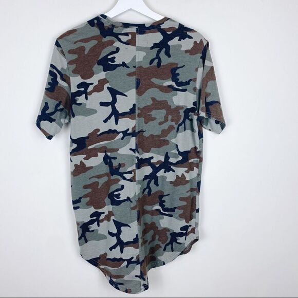 PacSun Camo Tee Longer Fit Rounded Hem - Picture 3 of 5